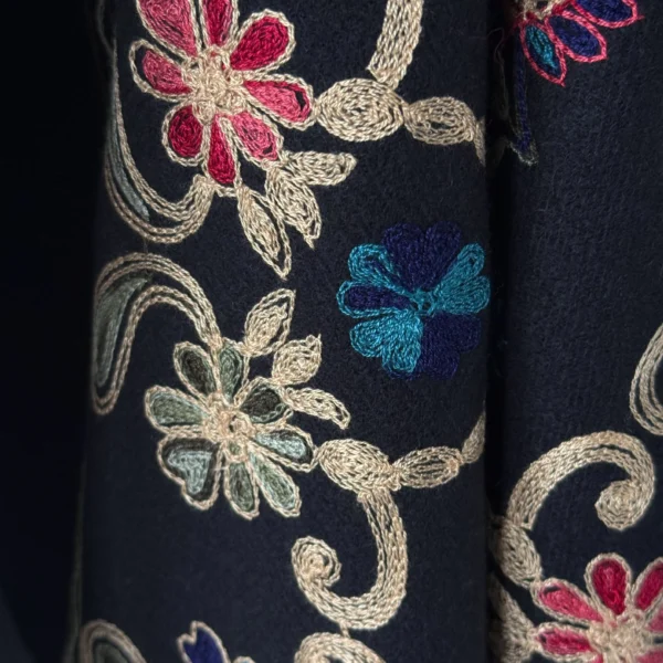 Thick Embroidered Wool-Blend Winter Shawl