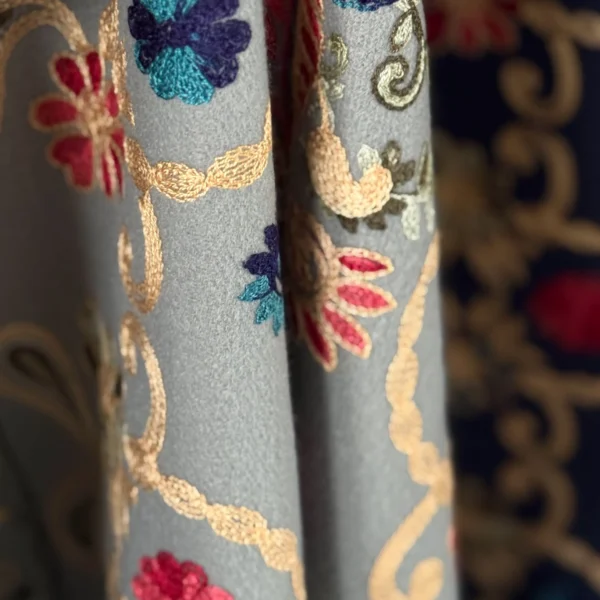 Thick Embroidered Wool-Blend Winter Shawl